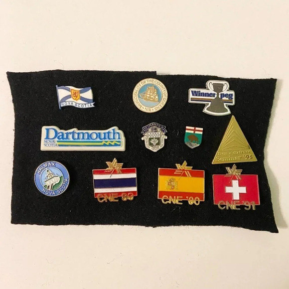 Vintage Lot of 11 Assorted Pins CNE Winner Peg Cup Winnipeg Manitoba Canada Pins - Picture 11 of 11